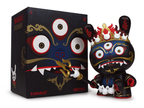 Mahakala_Dunny8in_BlackWithBox_800