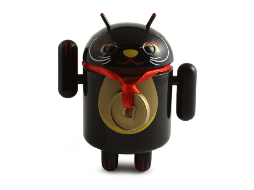 Android_LuckyCat_BlackPendant_Front_800