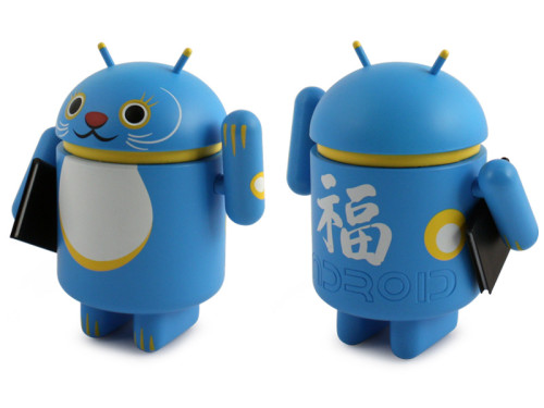 Android_LuckyCat_BlueBook_3Quarter_800