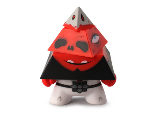 Dunny_Pyramidun_White_Rotated_800
