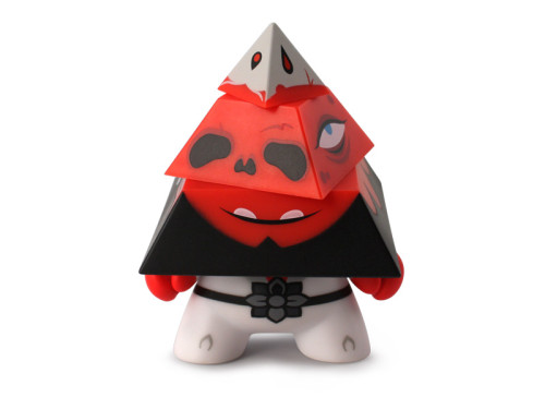 Dunny_Pyramidun_White_Rotated_800