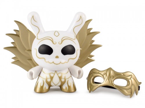 Dunny_Mardivalle_RevelerWhite_Accessories_800